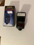 Sunpak MZ440AF-PF Auto Focus Flash Unit Sold Is.. Fixed Price $7.99.