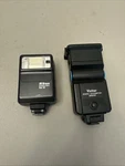 Nikon Speedlight SB-19 & Vivitar Zoom Thyristor 2500 Camera Flashes Untested. Fixed Price $25.00.