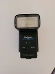 Kalimar Model K-402 T-36 Automatic Zoom Bounce Swivel Thyristor Electronic Flash. Fixed Price $15.00.