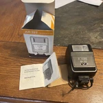 Rokunar 22T Universal Shoe Mount Camera Flash. Fixed Price $19.99.