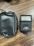 Focal DA-200S-M Auto Electronic Camera Flash. Fixed Price $10.00.