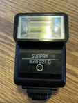 Sunpak Auto 221D Electronic Flash Dedicated For Cannon Cameras Tested Works!. Fixed Price $10.00.