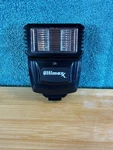Ultimaxx UM-DSF100 Universal Digital Slave Flash. Fixed Price $10.00.