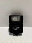 Brand New Maxim FX-77 Electronic Flash Unit Film Camera Lightbulb (l). Fixed Price $18.96.
