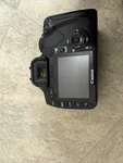 Canon Eos Digital Rebel Xt Dslr Camera Black Usb Built-in Flash Viewfinder. Fixed Price $80.00.