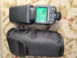 Neewer Speedlight NW562 Flash For Nikon D800 D750 Power Untested Is. Fixed Price $20.00.