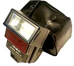 Minolta Maxxim 2800 Af With Case. Fixed Price $11.00.