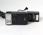 Braun Model 2000 F022 Electronic Flash Universal 35MM Slr Film Camera Is. Fixed Price $9.95.