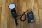 Quantum Instruments Qflash T2 Handle Mount Strobe - Battery Untested. Fixed Price $44.95.