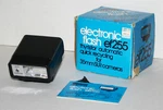 Vtg Montgomery Ward EF255 Electronic Flash For 35MM Slr Cameras W/ Box & Manual. Fixed Price $19.99.