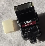 Sakar Auto 27B Computerized Electronic Flash. Fixed Price $9.00.