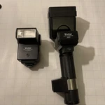 Vivitar Auto Thyristor 3900 Flash Handle Grip Vintage Camera Untested. Fixed Price $45.00.