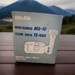 Sea & Motor MARINE35 MX-10 And YS-40A Underwater Strobe. Fixed Price $174.99.