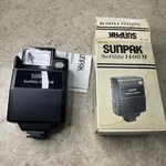 Sunpak Softlite 1400M Camera Flash Unit. Fixed Price $24.99.