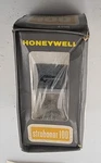 Honeywell Strobonar 100 Vintage Flash (good Condition, Untested). Fixed Price $12.99.