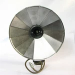 1950S Canon Pocket Fan Flash For Film Rangefinder Camera. Fixed Price $149.00.