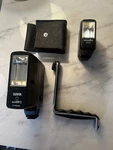 Sunpak Auto 322 Thyristor Flash Shoe Mount And Minolta Lot. Fixed Price $19.95.