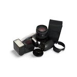 Minolta Dynax 300SI Af 35MM Film Slr C/w Zoom 24-85/3.5-4.5 Lens & Flash Kit. Fixed Price $215.99.