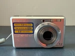 Sony Cyber-shot DSC-S750 Digital Camera 7.2MP 3X Optical Zoom Built-in Flash. Fixed Price $74.97.