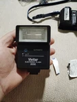 Vivitar V2000 Shoe Mount Flash. Fixed Price $10.72.