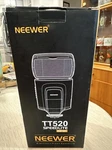 Neewer TT520 Speedlite GN33 For Nikon Slr. Fixed Price $25.00.