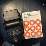 Vintage Genuine Vivitar 283 Mountable Auto Thyristor Camera Flash Read. Fixed Price $28.50.