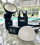 Flashpoint SL-360-C With BP-960 Battery Pack, Ad S17 And S2 Reflector.. Fixed Price $225.00.