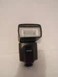 Neewer TT560 Flash Speedlite For Dslr Cameras With Standard Hot Shoe. Fixed Price $14.99.