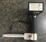 Minnette AUTO-34S Handle Mount Flash W/bracket Made Japan. Fixed Price $25.00.