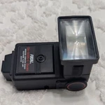 Focal DA-500S-C Vintage Camera Flash Hot Shoe Unit W/ Box Untested. Fixed Price $14.97.