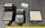Camera Flash Lot Sunpak Auto 433 Thyristor Speedlite JY610C Promaster Led 120. Fixed Price $17.77.