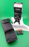 Altura Photo AP-UNV2 Speedlite Flash For Canon Nikon Sony + Case Stand Pre-owned. Fixed Price $30.25.