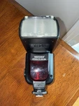 Neewer Speedlite NW-580 Electronic Flash For Nikon Camera. Fixed Price $40.00.