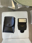 Quantaray Q-15 Shoe Mount Camera Flash Tested Working. Fixed Price $8.44.