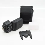 Nissin I40 Compact Flash For Canon Cameras #096. Fixed Price $117.70.