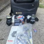 Kodak Easyshare DX4900 4MP Point & Shoot 10X Zoom Usb Flash Bundle Case. Fixed Price $80.00.