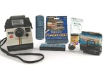 Kodak Polaroid & Vivatar Micro Camera Flash Bulb Cube Film Prop Lot Mcm Untested. Fixed Price $20.96.